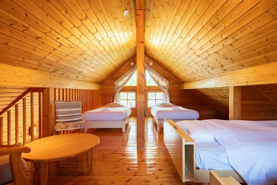 Tonttuトントゥ スキー場好アクセス ログハウス 駐車場完備 Villa in Niseko
