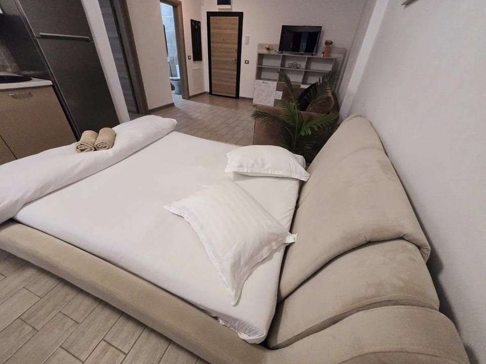 Sea Breeze Luxury Apartment Apartment in Constanta