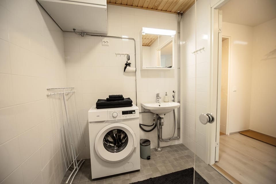 Bathroom, towels, laundry, washing machine