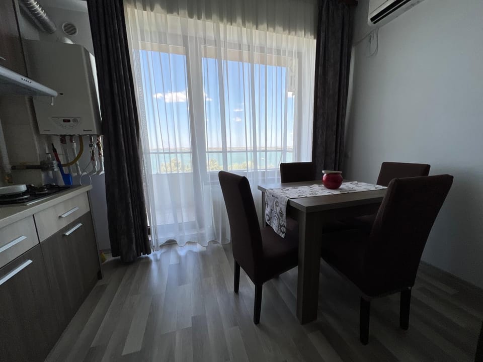 Summerland Loft Mamaia Apartment in Constanta