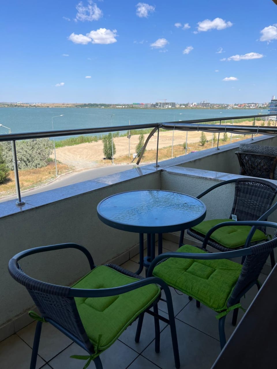 Summerland Loft Mamaia Apartment in Constanta