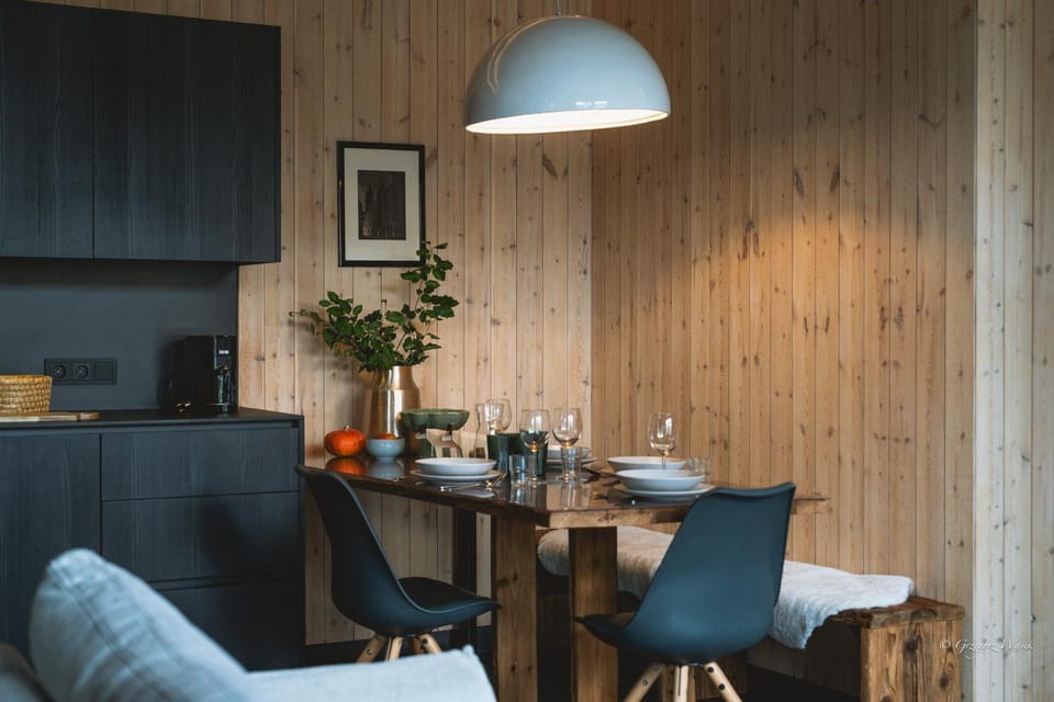 Green Garden - apartament z zielonym tarasem i 2 sypialniami by everSlow Apartment in Lower Silesian Voivodeship