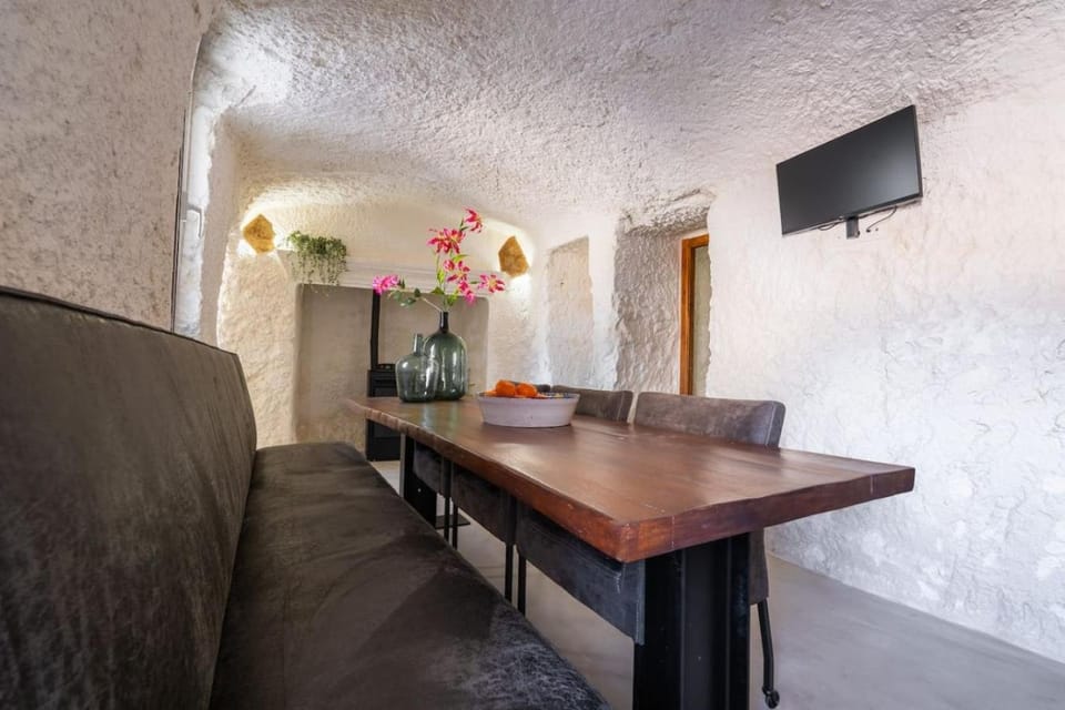 Cave Chiara - Hosted by Cave-Stay House in Andalusia