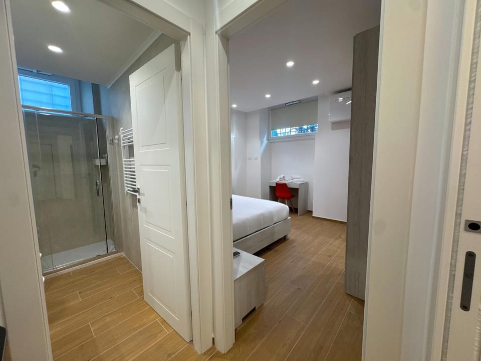 Metro A - Red Chic Colosseum Apartment in Rome