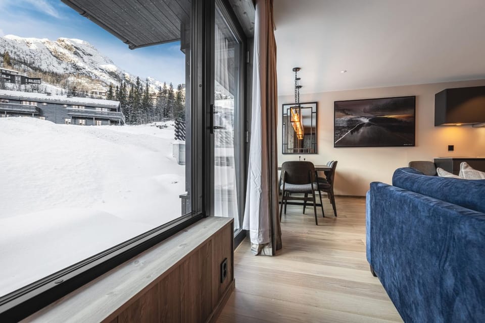 Natural landscape, Winter, Living room, Seating area, Mountain view
