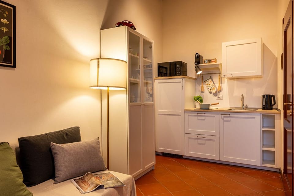 Spring, Summer, Kitchen or kitchenette, Autumn