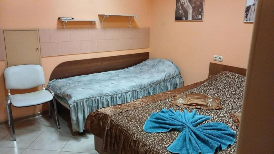 Однокімнатний номер Хостелу 3 спальних місця Apartment in Ukraine