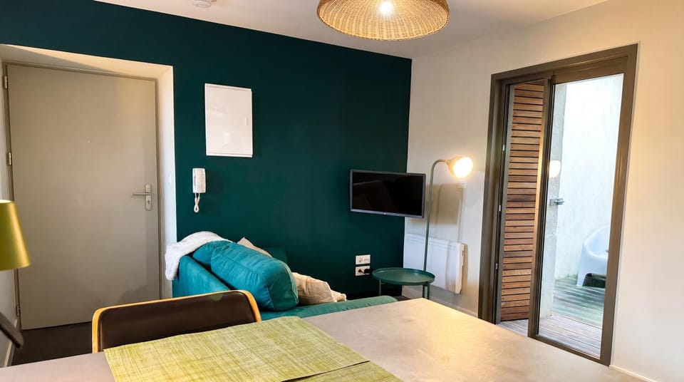 T1bis tout confort Apartment in Angoulême