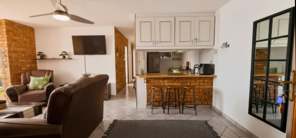 Providence 9 Apartment in Margate