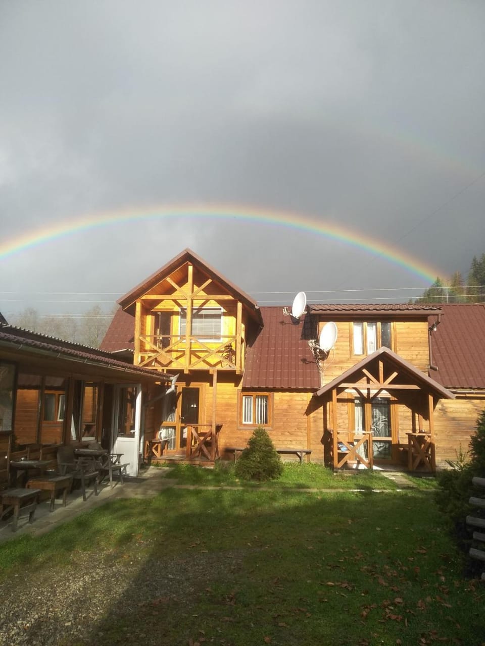 Sadiba Pid Skeleyu Inn in Ukraine