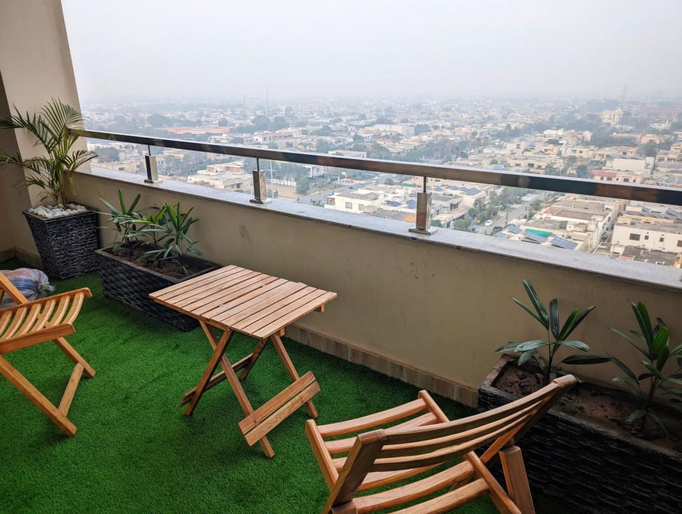 Patio, Day, View (from property/room), Balcony/Terrace, Living room