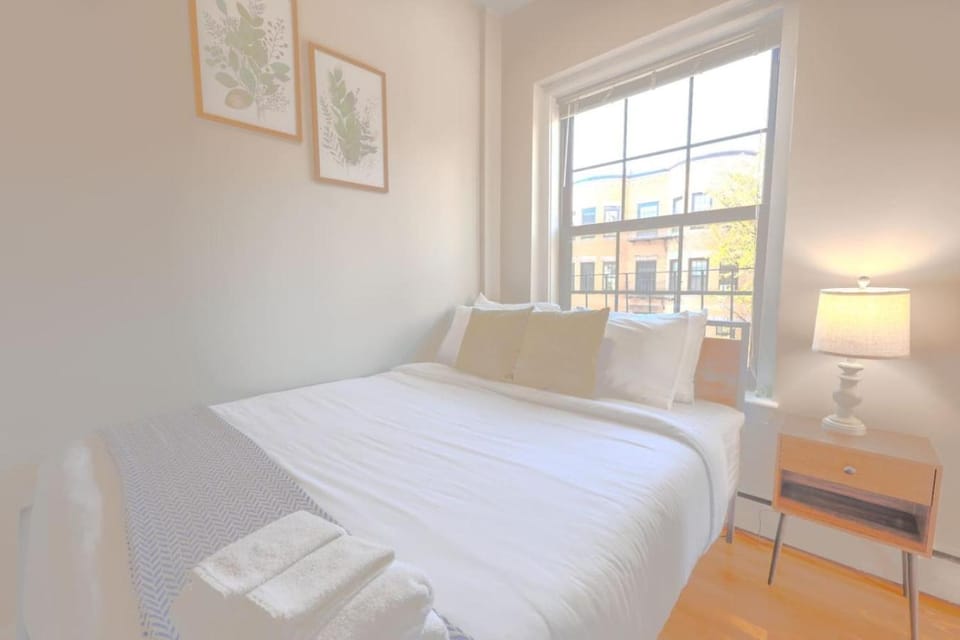 Expansive South End Studio Apartment in Back Bay