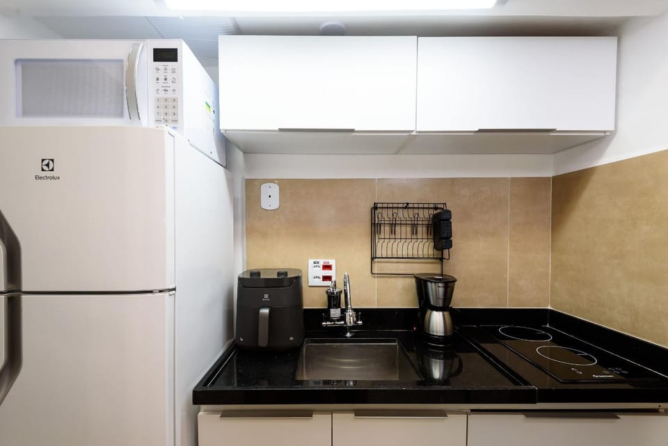1BDR Downtown Rio - 3 min from Metro | RB 185/201 Apartment in Rio de Janeiro