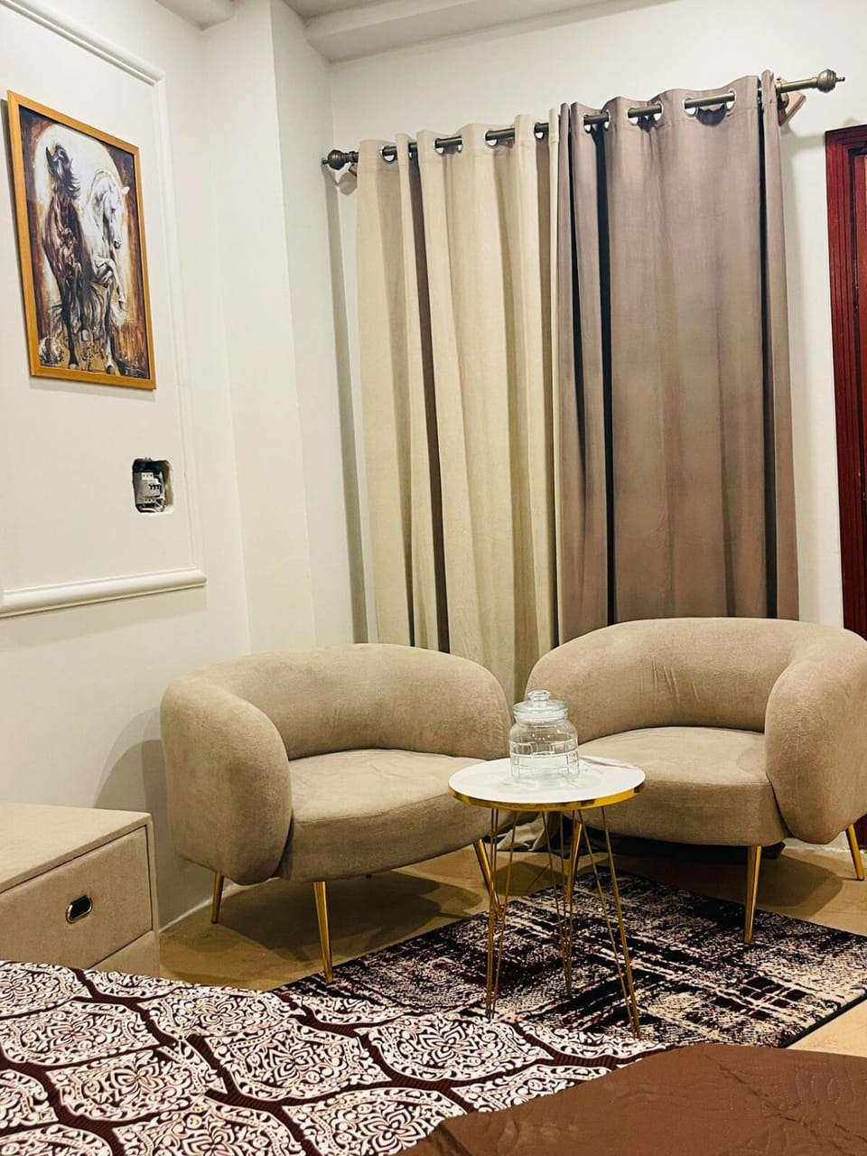 Luxury Studio Stay In Islamabad Near Airport Apartment in Islamabad Capital Territory