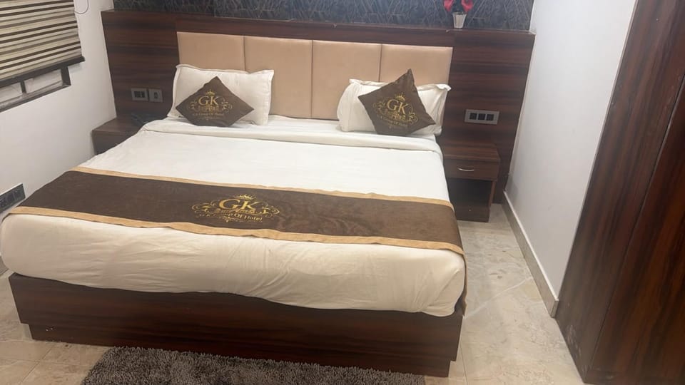Hotel Sachdeva Suites Near Vrindavan Hotel in Uttar Pradesh