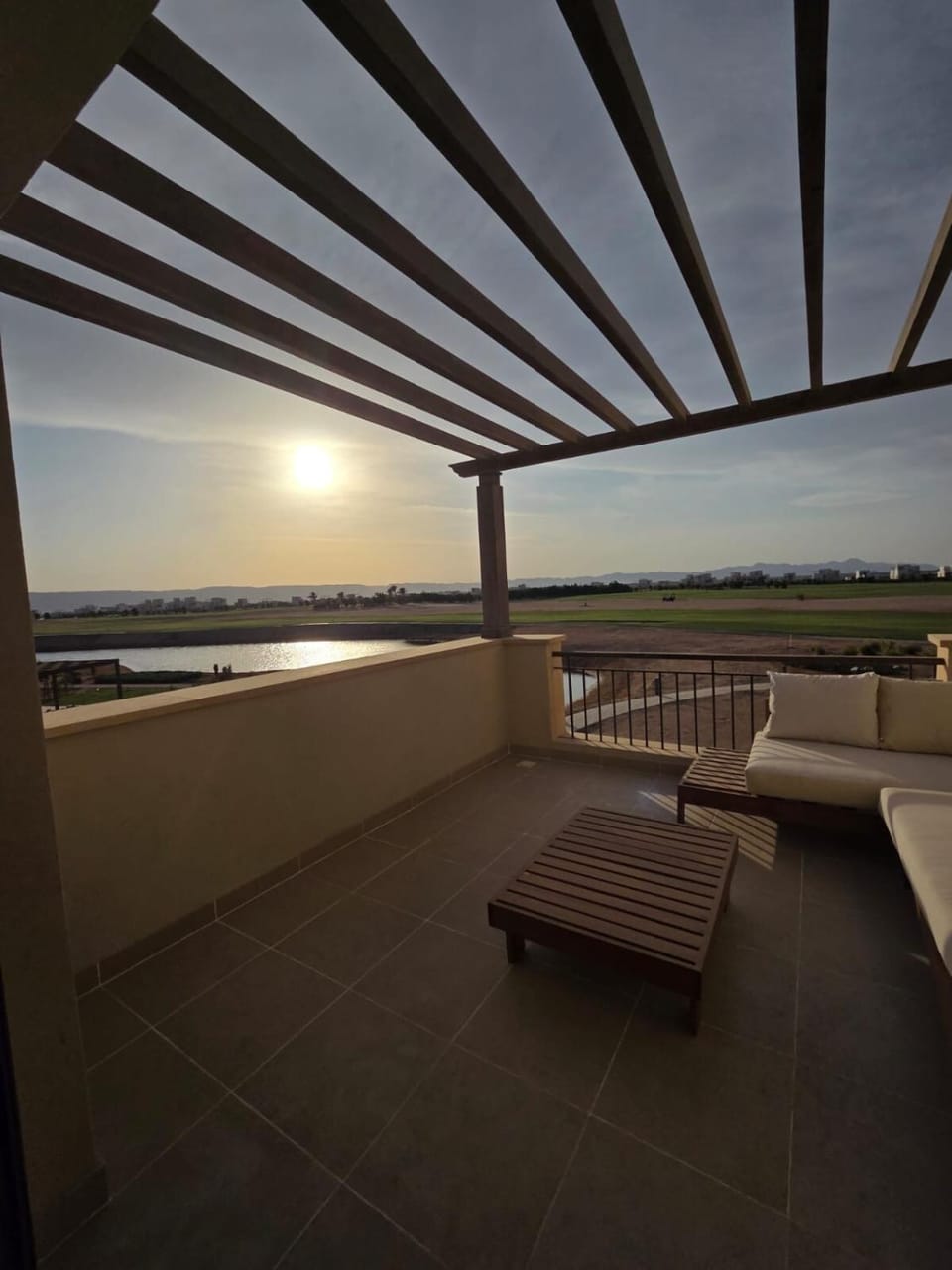 Cyan 3BR Townhouse with Golf Lagoon Views Apartment in Hurghada