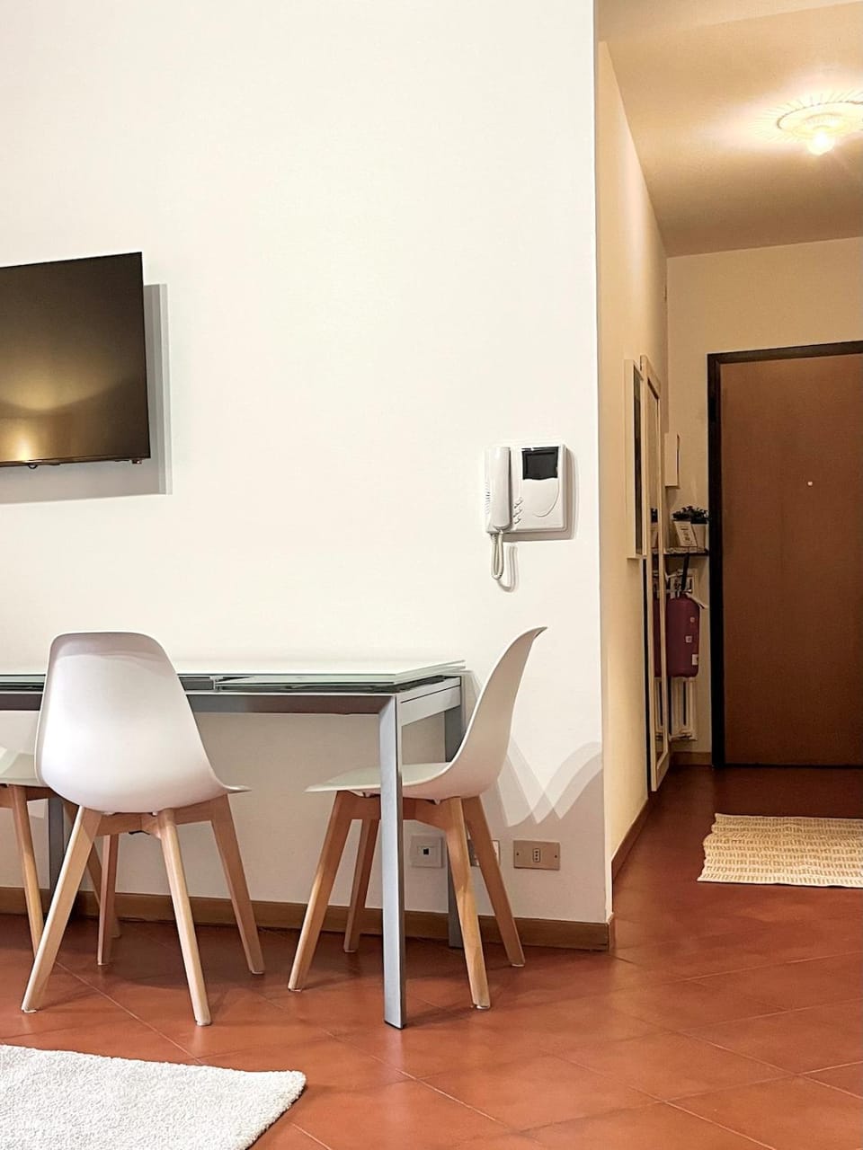Crema - Garage, a short walk from the center, large balcony Apartment in Crema
