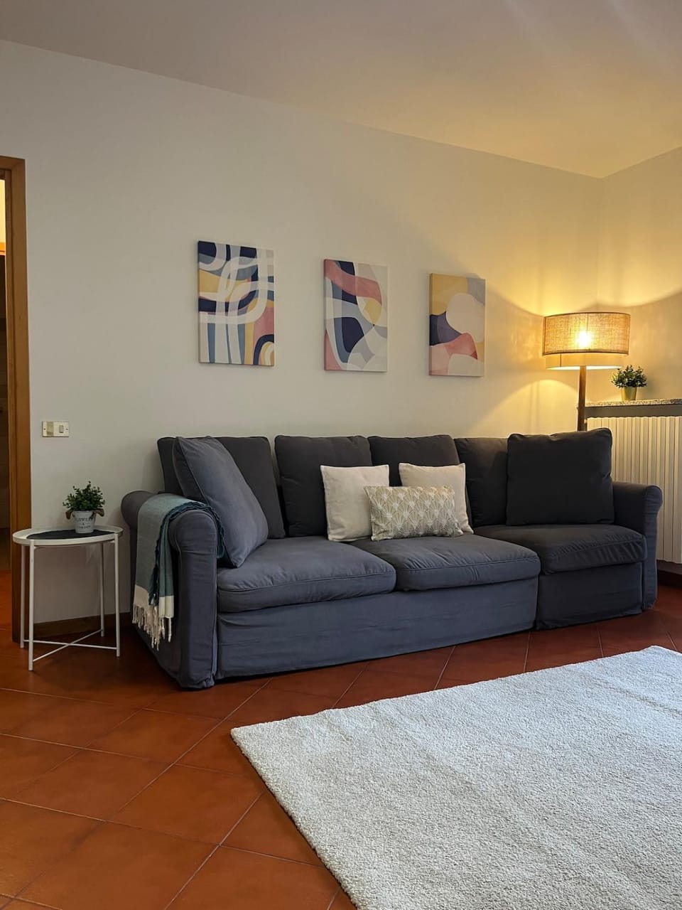 Crema - Garage, a short walk from the center, large balcony Apartment in Crema