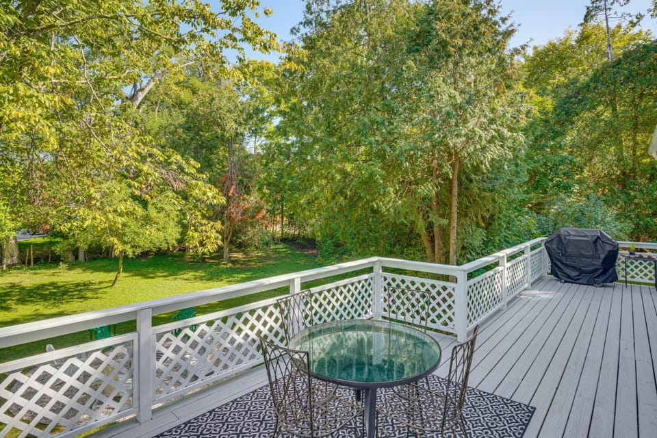 Great for Families! Egg Harbor Gem w/ Beach Access House in Egg Harbor