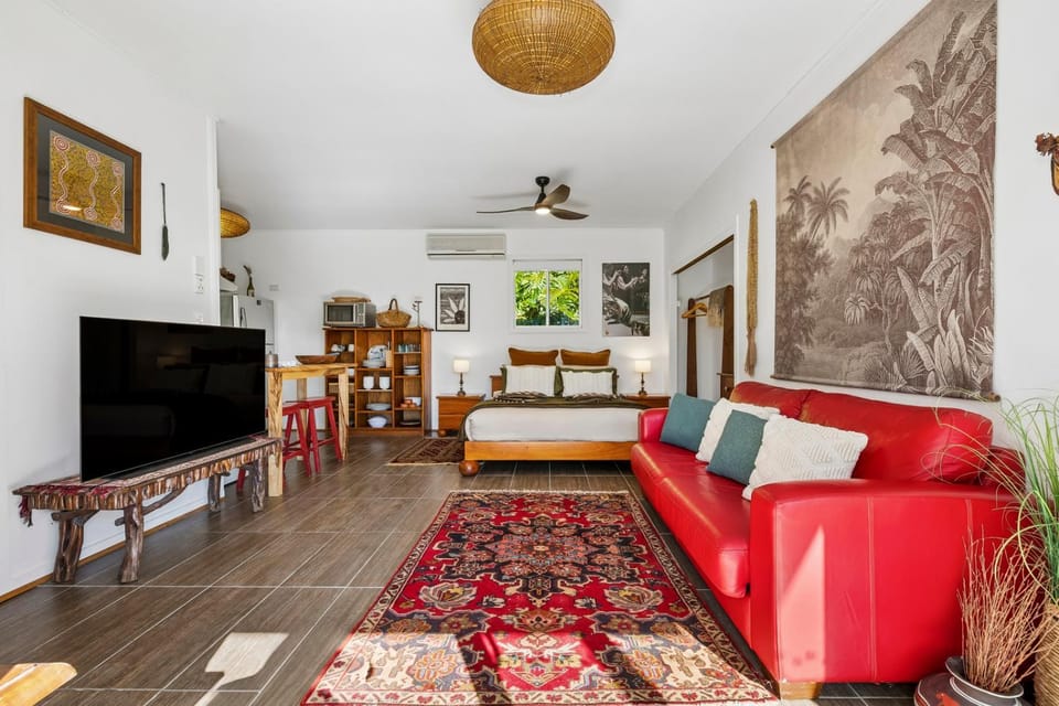 Living room, Seating area, Bedroom