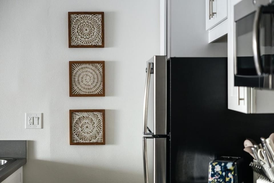 Elegant 1BR in Santa Monica Walk to the Beach Apartment in Santa Monica