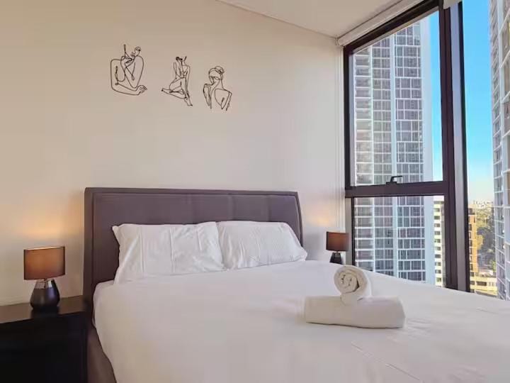 Olympic Park 2BR 2BA with Sunset View Apartment in Lidcombe