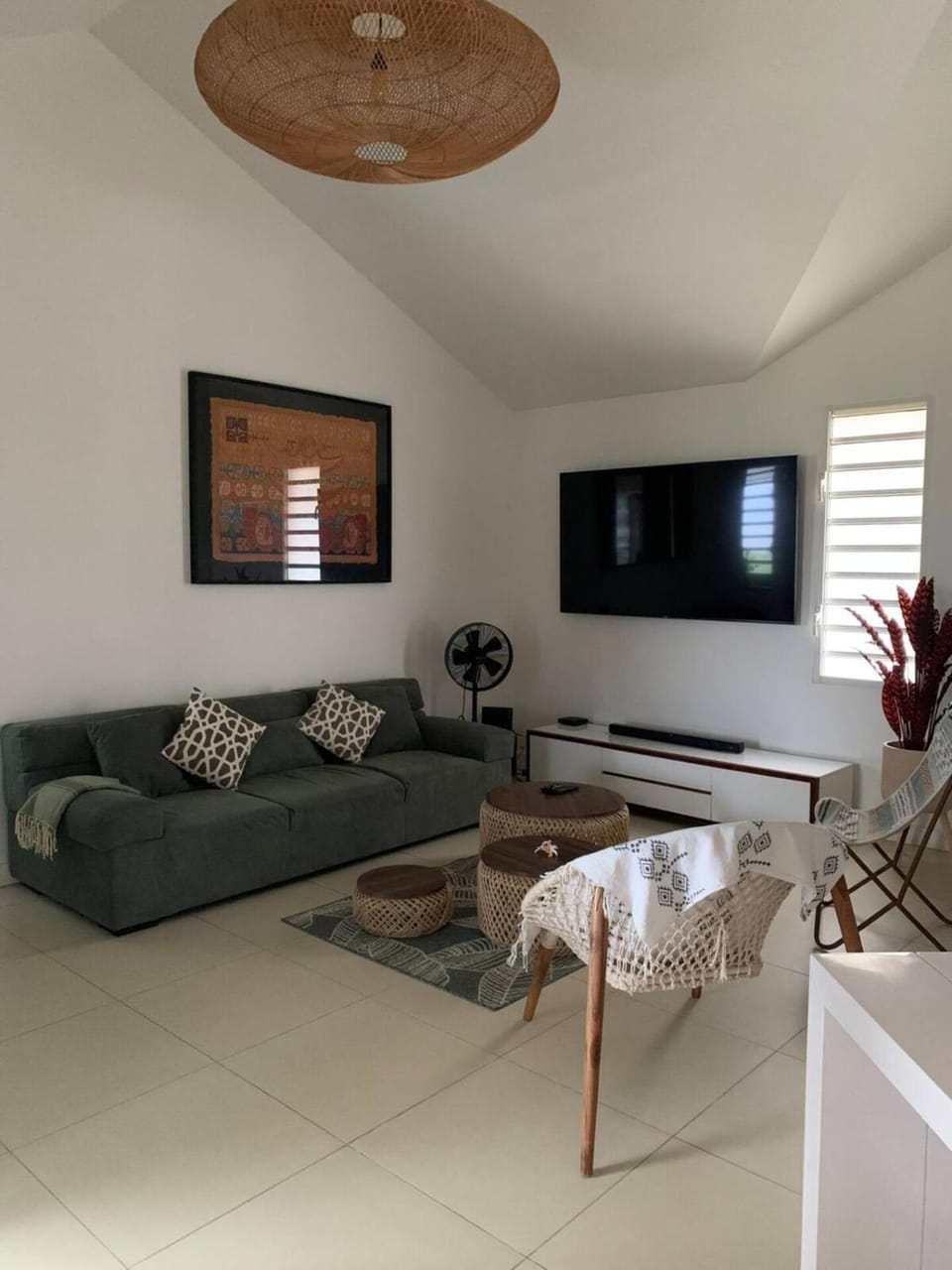 Communal lounge/ TV room, TV and multimedia, Evening entertainment