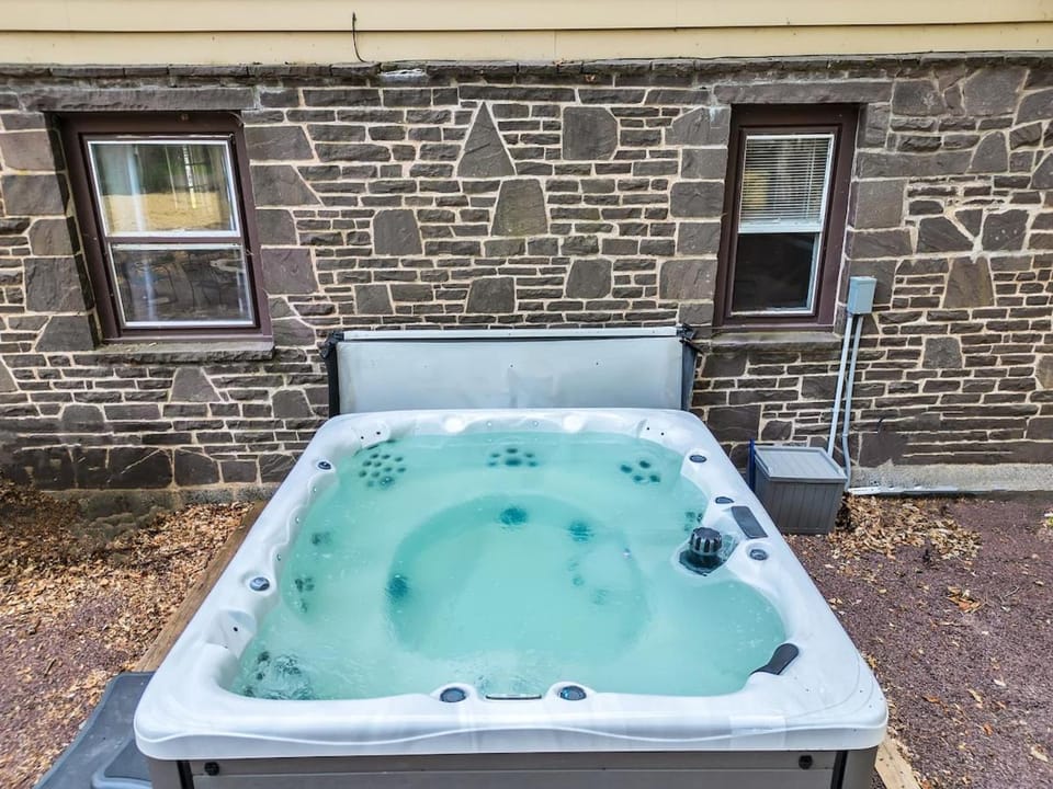 Hot Tub