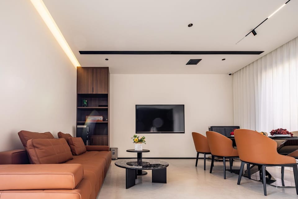 Communal lounge/ TV room, TV and multimedia, Living room, Seating area