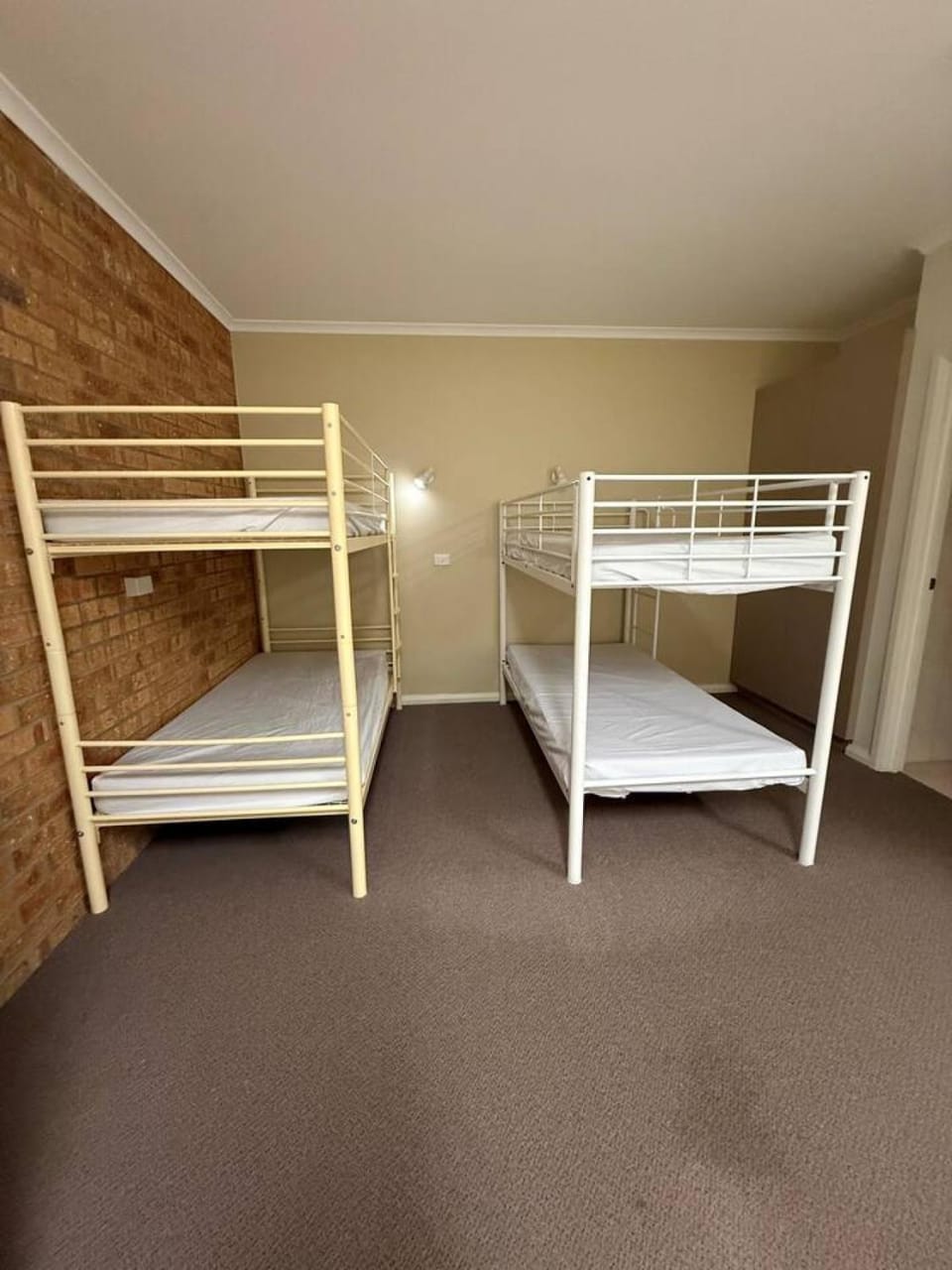 Myrtleford Scouts Hall Unit 2 House in Myrtleford