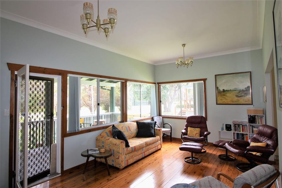 Cherry Street Cottage House in Bendalong