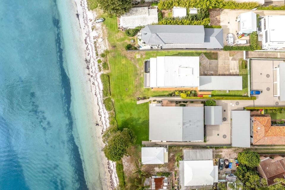 Waterfront Bliss at Soldiers Point Apartment in New South Wales
