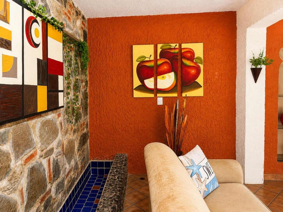 Spacious 2BR Ajijic Home with Shared Pool Apartment in Ajijic