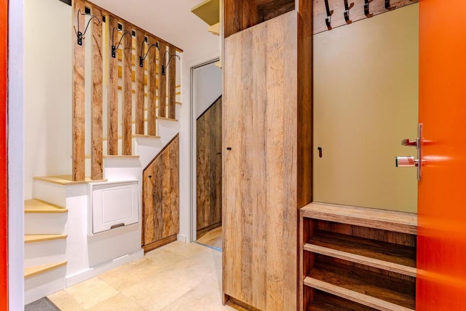 Duplex renovated for 8 people Apartment in Les Allues