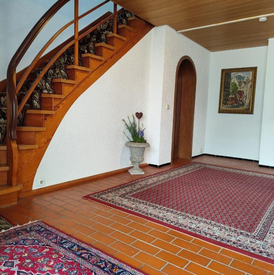 Großes Haus in Sandweier für bis zu 16 Gäste Apartment in Baden-Baden