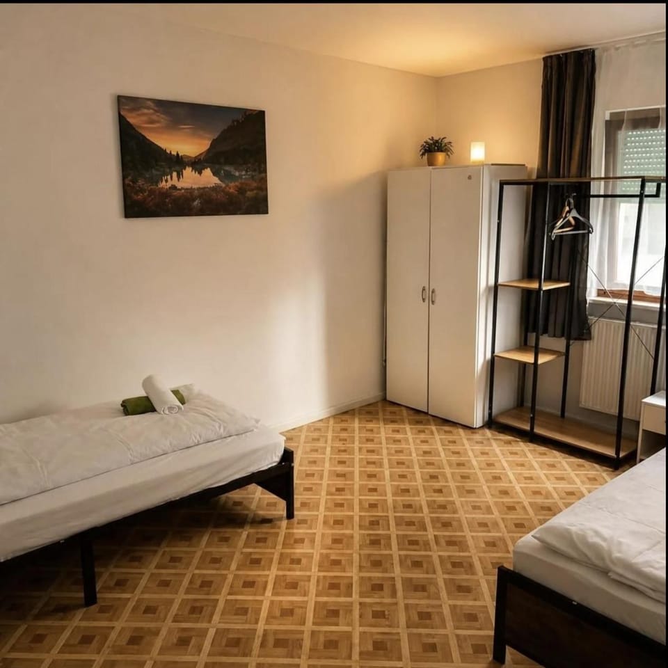 3-Zimmer-Haus mit Garten, Terrasse & Parkplatz Apartment in Baden-Baden