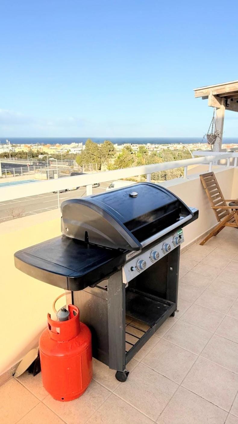 BBQ facilities, Sea view