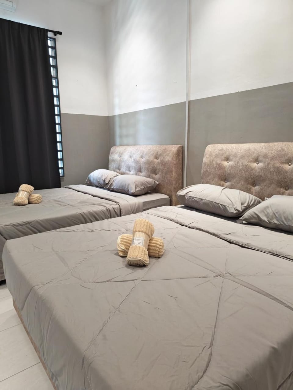 Comfy Putra Pinggiran Homestay 4BR Kuantan 16 pax House in Pahang, Malaysia