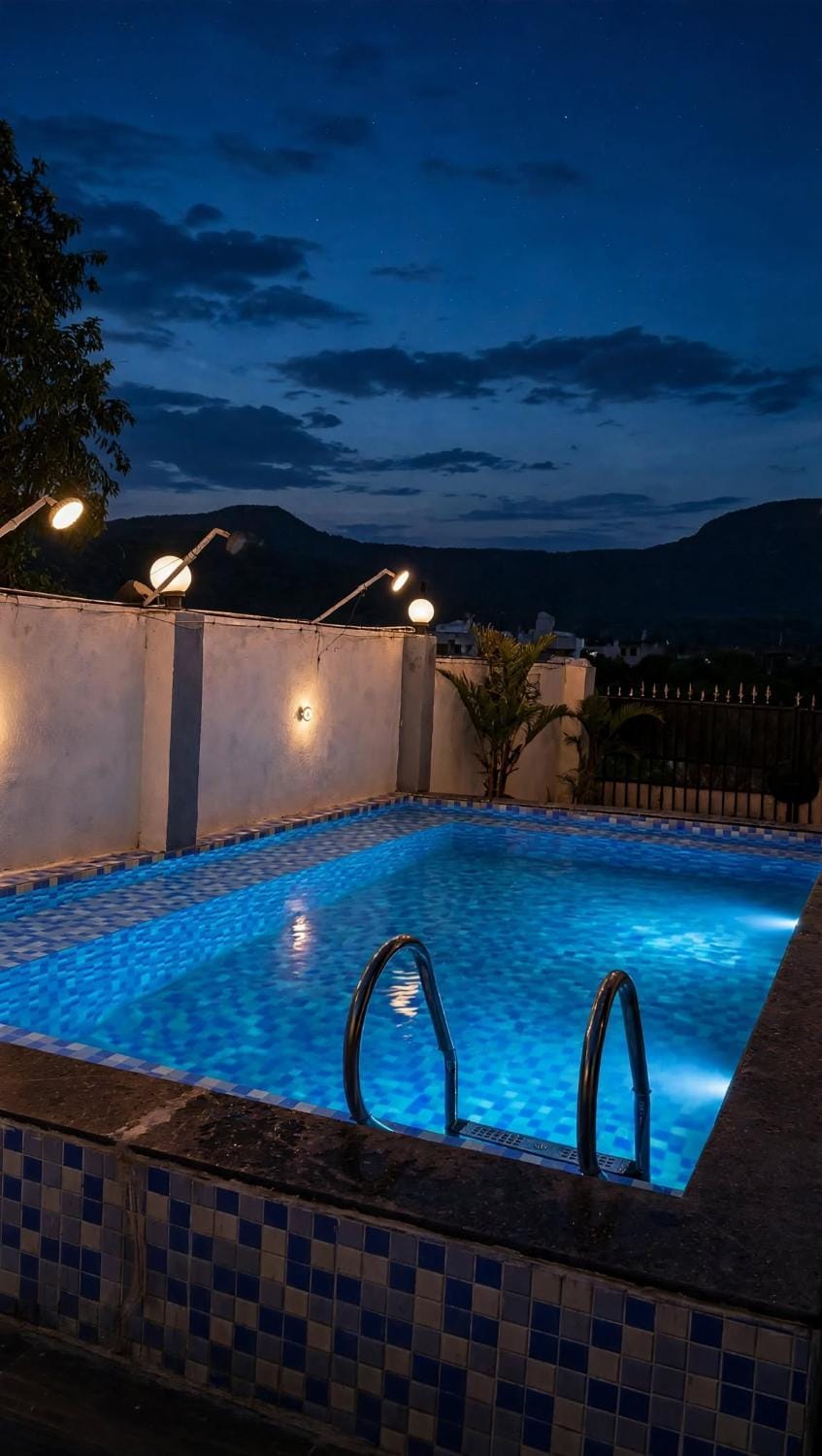 Golden Bird 3 bhk luxurious Villa Bed and Breakfast in Lonavla