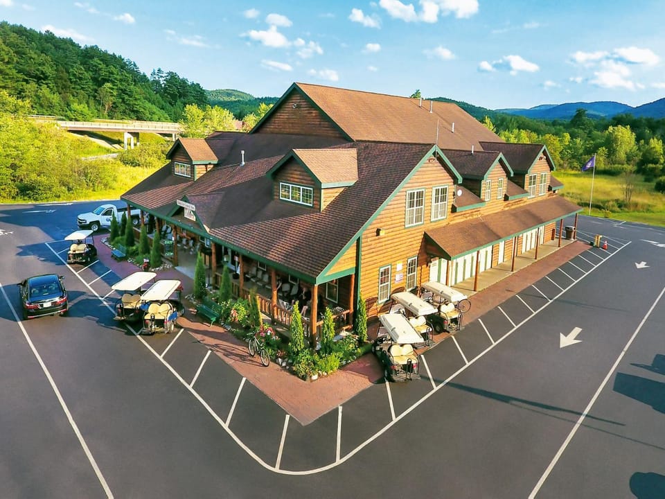 Property building, Street view