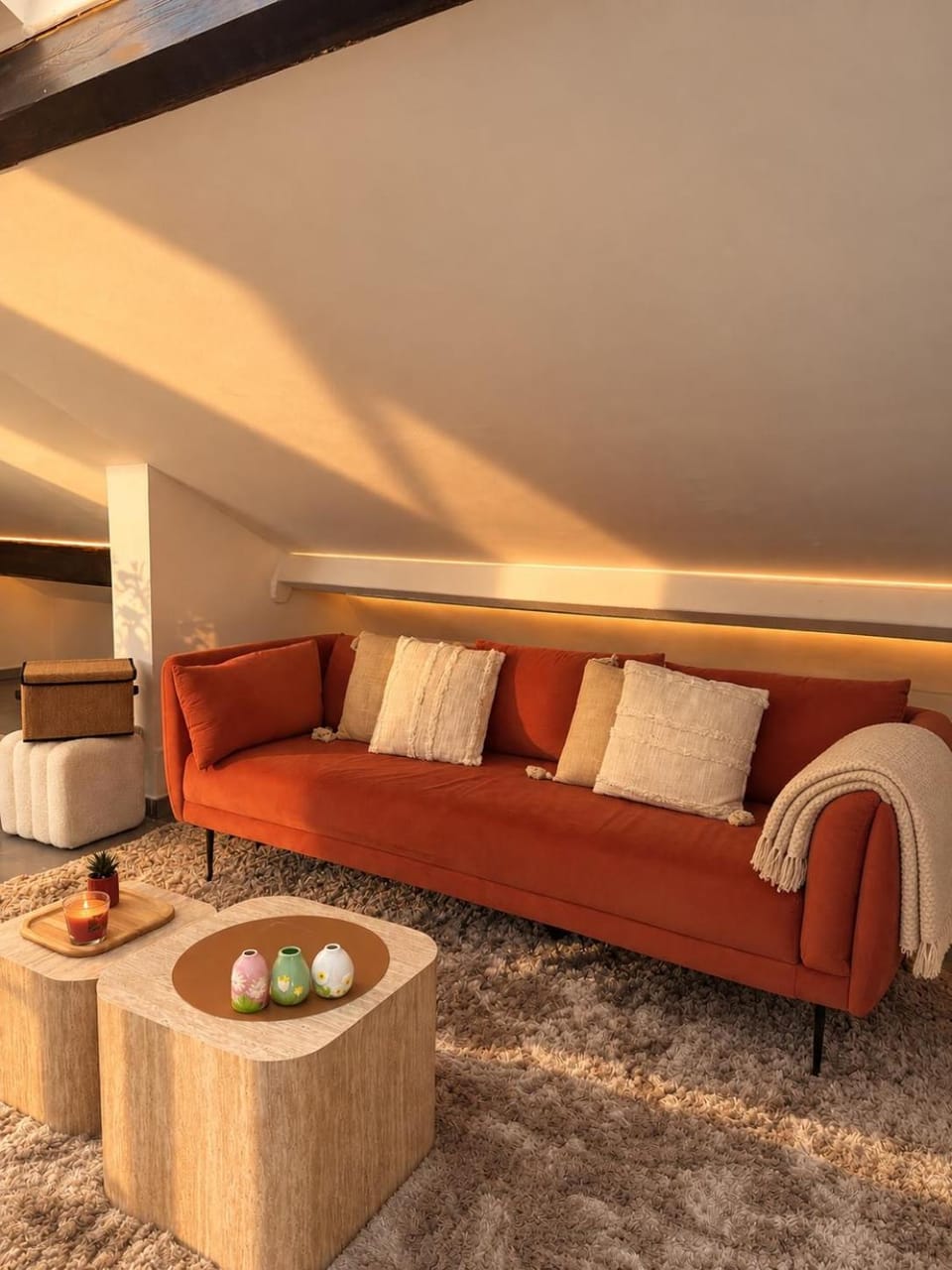 Le Nid Mansardé - Cozy & Bright Apartment in Drancy