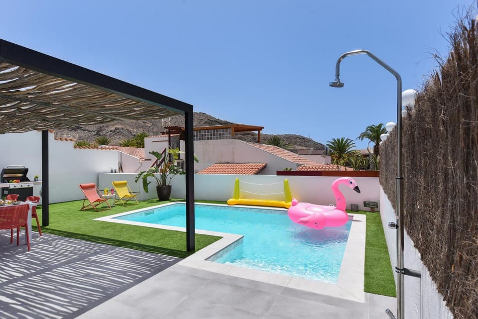 Day, Garden, Garden view, Pool view, Swimming pool, sunbed