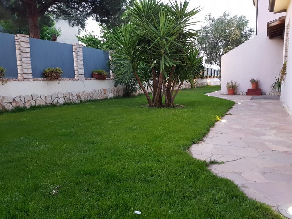 Property building, Garden