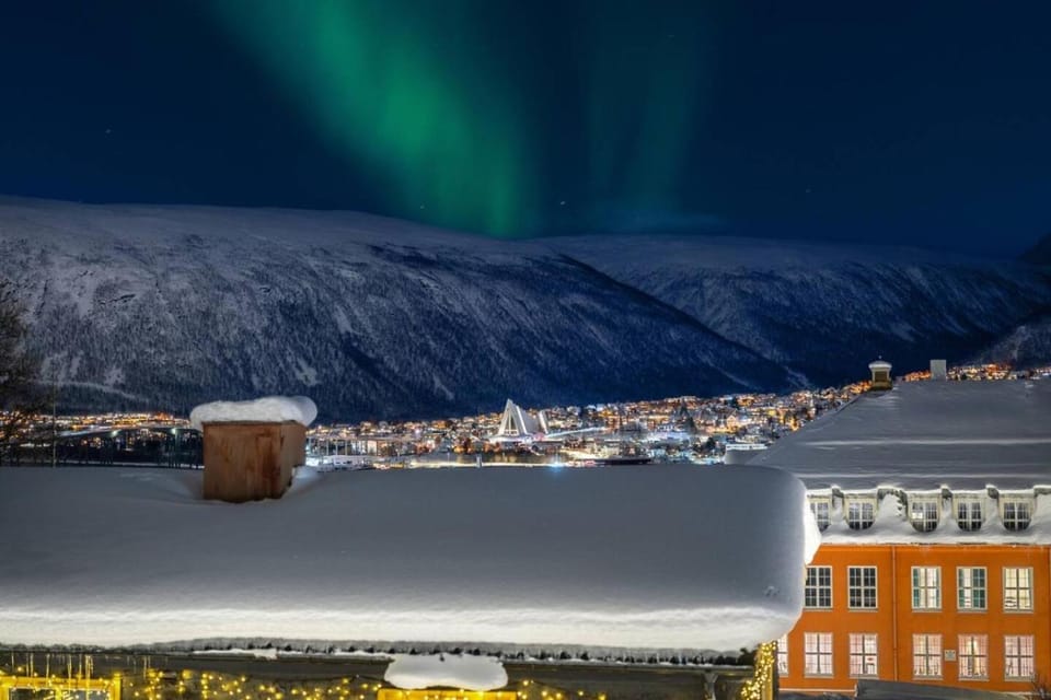 The Counts Gift, A Tromsø Story by Arctic Homes House in Tromso