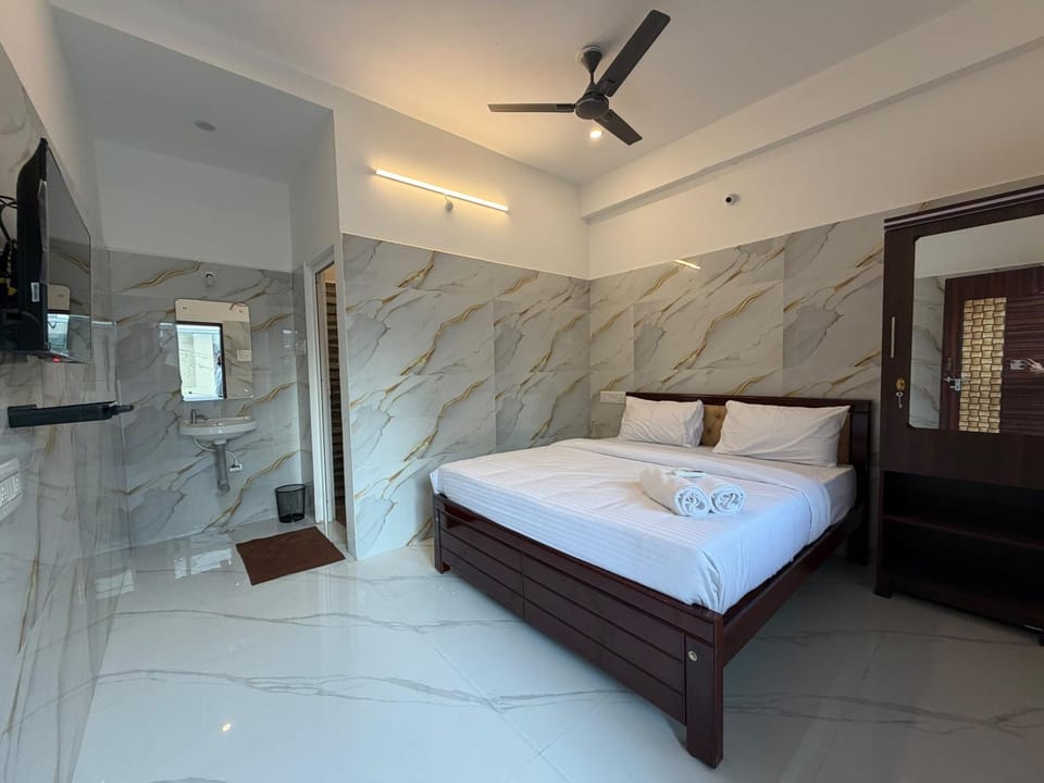 Temple Walk Inn , 50m from Temple -No onsite parking Hotel in Tamil Nadu