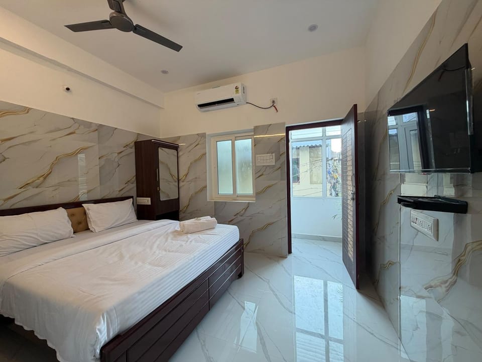 Temple Walk Inn , 50m from Temple -No onsite parking Hotel in Tamil Nadu