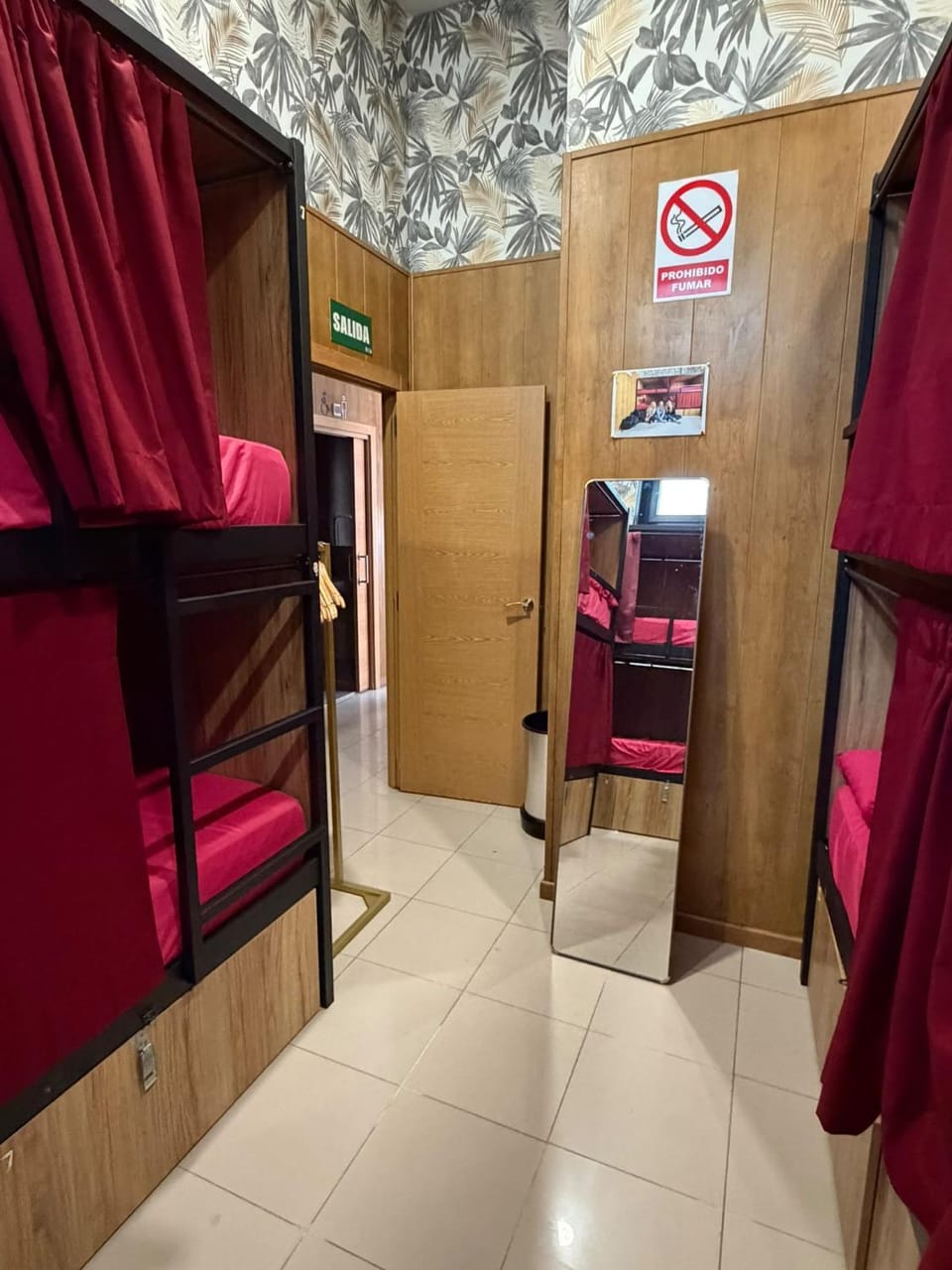 Bedsone Hostel in Madrid