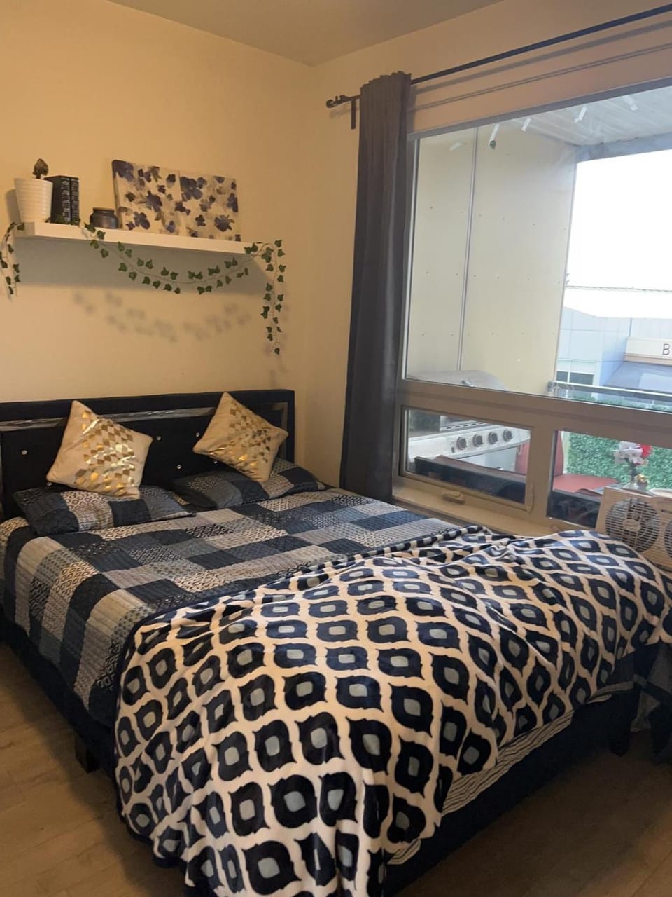 Beautiful Cozy Room Vacation rental in Surrey