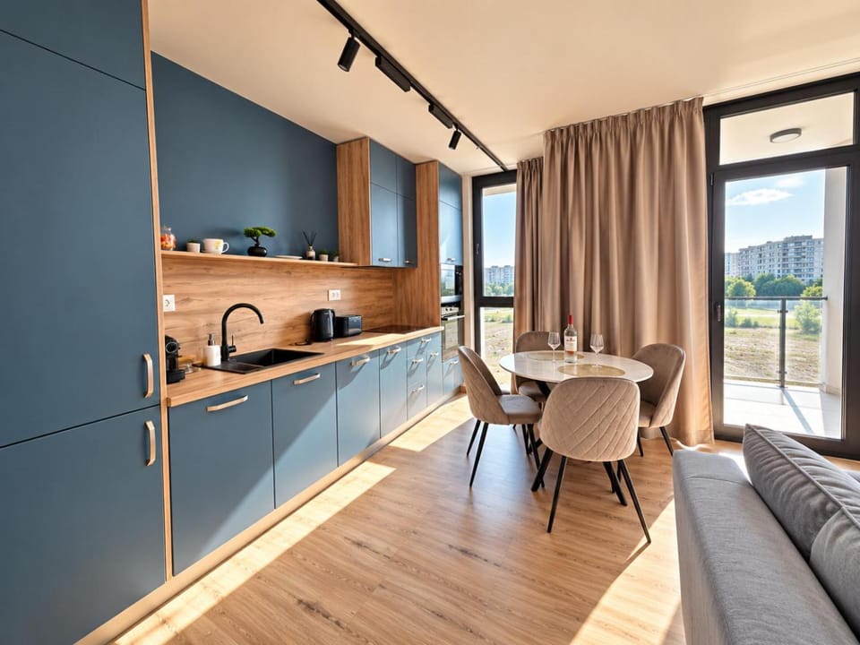 Coffee/tea facilities, Kitchen or kitchenette, Dining area, stove