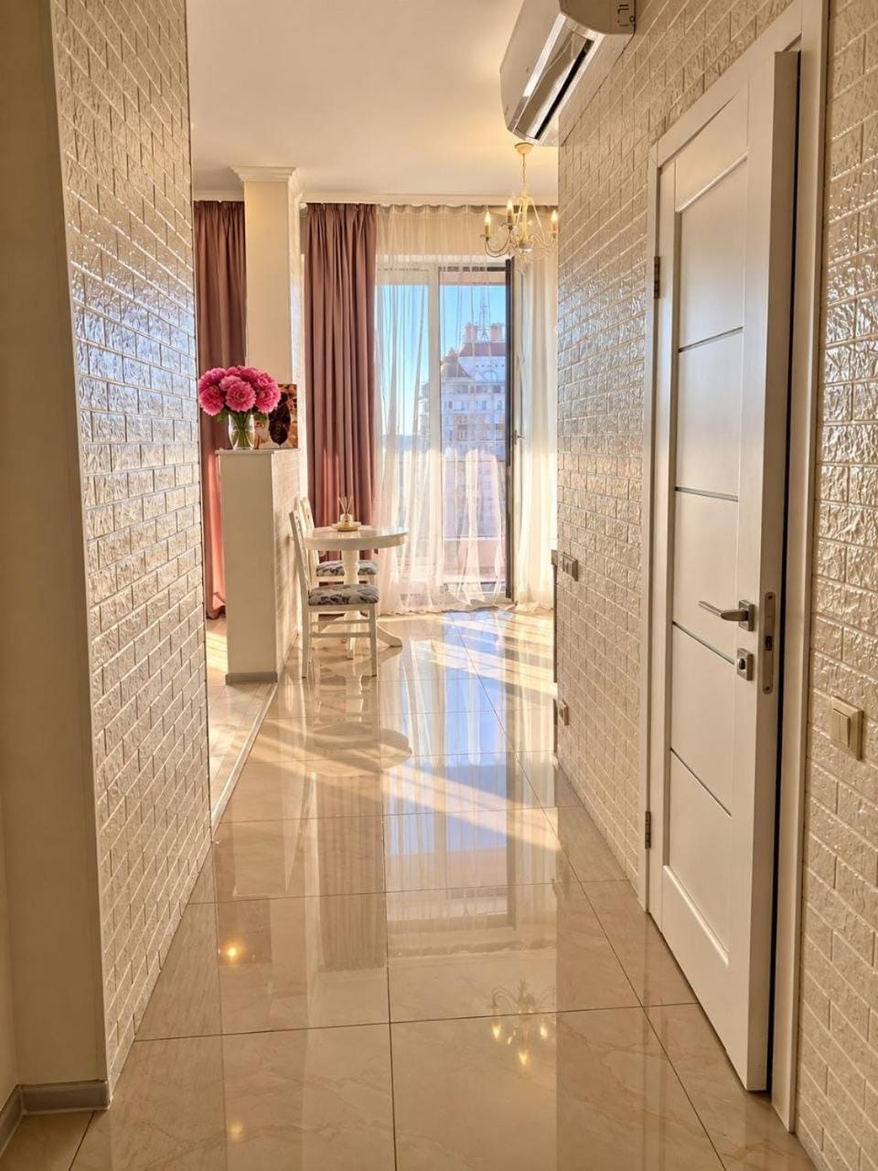 Апартаменти з терасою на 21 поверсі в будинку преміум класу Apartment in Kiev City - Kyiv